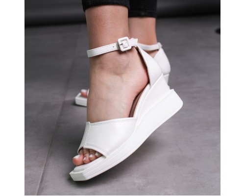 Женские босоножки Fashion Parvati 3684 40 размер 25,5 см Белый Женские босоножки Fashion Parvati 3684 40 размер 25,5 см Белый