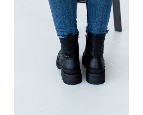 Ботинки женские Fashion Skye 3320 38 размер 24,5 см Черный Ботинки женские Fashion Skye 3320 38 размер 24,5 см Черный