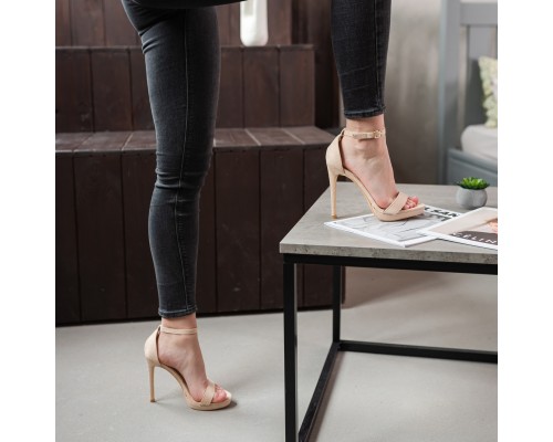 Женские босоножки Fashion Worthy 3967 40 размер 25,5 см Бежевый Женские босоножки Fashion Worthy 3967 40 размер 25,5 см Бежевый