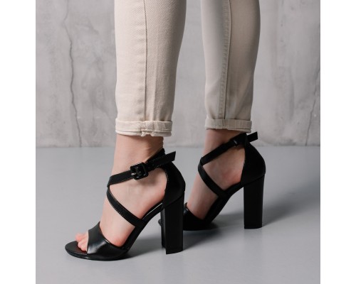 Женские босоножки Fashion Raquel 3997 38 размер 24,5 см Черный Женские босоножки Fashion Raquel 3997 38 размер 24,5 см Черный