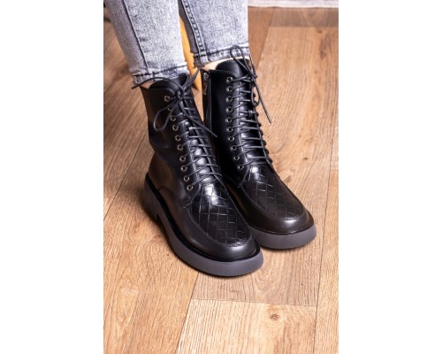 Ботинки женские Fashion Tootsie 2409 36 размер 23,5 см Черный Ботинки женские Fashion Tootsie 2409 36 размер 23,5 см Черный