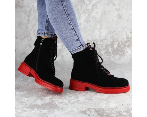 Ботинки женские Fashion Patchy 2140 38 размер 24,5 см Черный Ботинки женские Fashion Patchy 2140 38 размер 24,5 см Черный