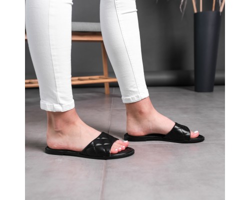 Шлепанцы женские Fashion Luna 2858 39 размер 25 см Черный Шлепанцы женские Fashion Luna 2858 39 размер 25 см Черный