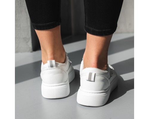 Кроссовки женские Fashion Gracie 3740 38 размер 24 см Белый Кроссовки женские Fashion Gracie 3740 38 размер 24 см Белый