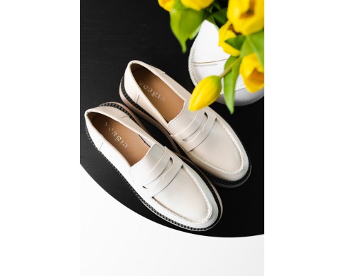 Лоферы женские Fashion Ann 3907 40 размер 25,5 см Бежевый Лоферы женские Fashion Ann 3907 40 размер 25,5 см Бежевый