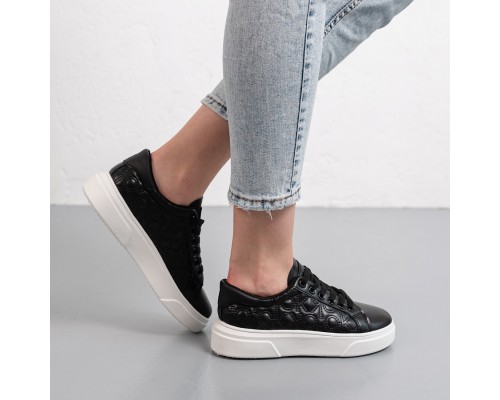 Кроссовки женские Fashion Chloe 3935 38 размер 24,5 см Черный Кроссовки женские Fashion Chloe 3935 38 размер 24,5 см Черный