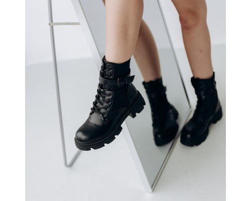 Ботинки женские Fashion Aeris 3289 36 размер 23,5 см Черный Ботинки женские Fashion Aeris 3289 36 размер 23,5 см Черный