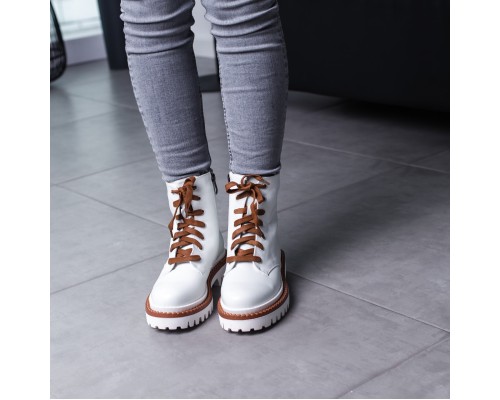 Ботинки женские Fashion Chrisley 3467 38 размер 24,5 см Белый Ботинки женские Fashion Chrisley 3467 38 размер 24,5 см Белый