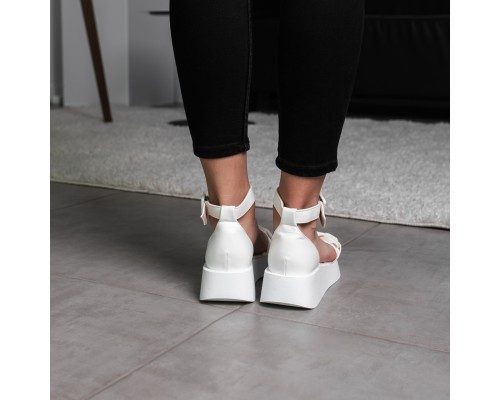 Женские босоножки Fashion Minnie 3670 37 размер 24 см Белый Женские босоножки Fashion Minnie 3670 37 размер 24 см Белый
