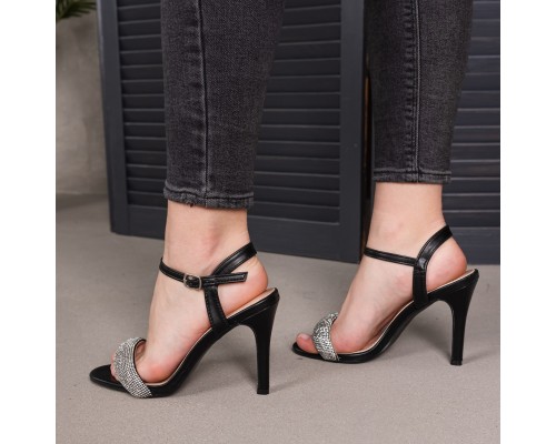 Женские босоножки Fashion Graceful 3971 39 размер 25 см Черный Женские босоножки Fashion Graceful 3971 39 размер 25 см Черный