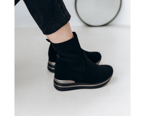 Ботинки женские Fashion Windy 3301 38 размер 24,5 см Черный Ботинки женские Fashion Windy 3301 38 размер 24,5 см Черный
