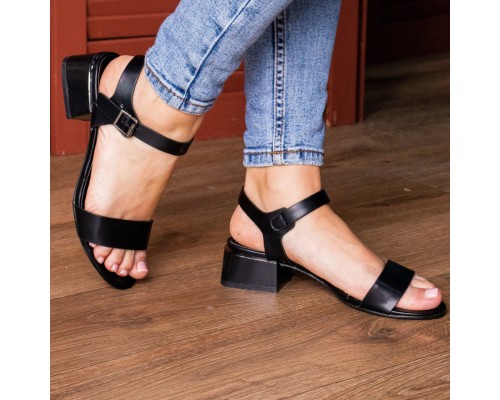 Женские босоножки Fashion Waco 1845 37 размер 24 см Черный Женские босоножки Fashion Waco 1845 37 размер 24 см Черный